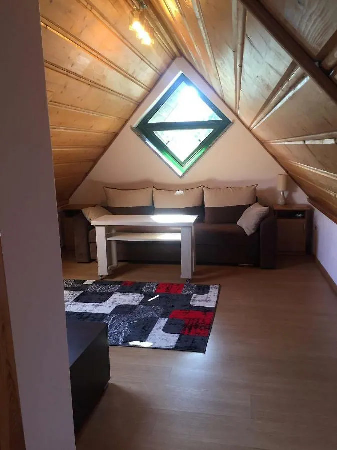 Apartamenty Pod Szczytem Zakopane Lägenhet